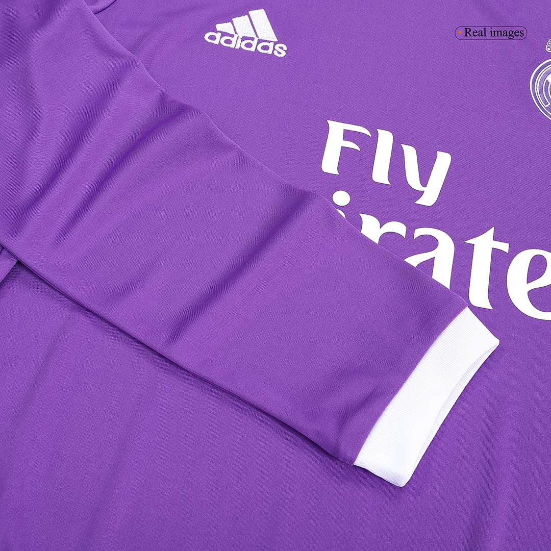 Tricouri Fotbal Vintage Real Madrid BENZEMA #9 Deplasare 2016/17 Mânecă Lungă