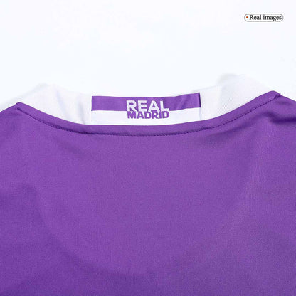 Tricouri Fotbal Vintage Real Madrid RONALDO #7 Deplasare 2016/17 Mânecă Lungă